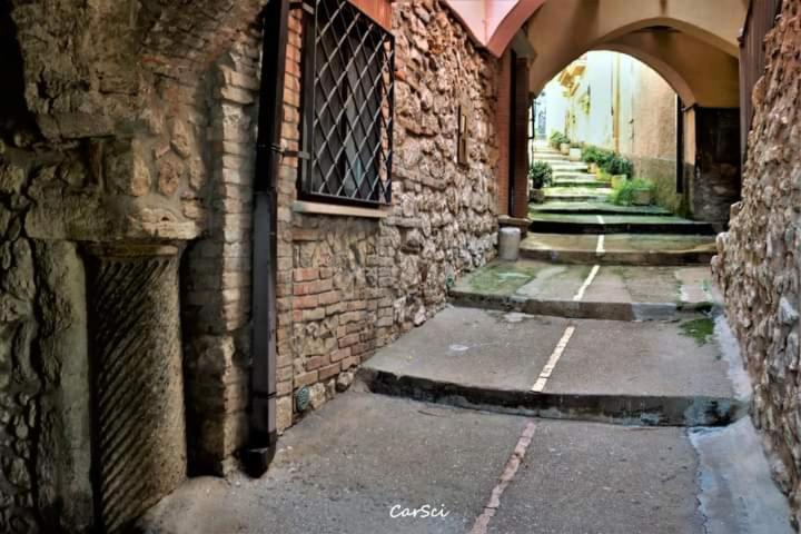 Rossyiva Hotel Minturno Exterior foto